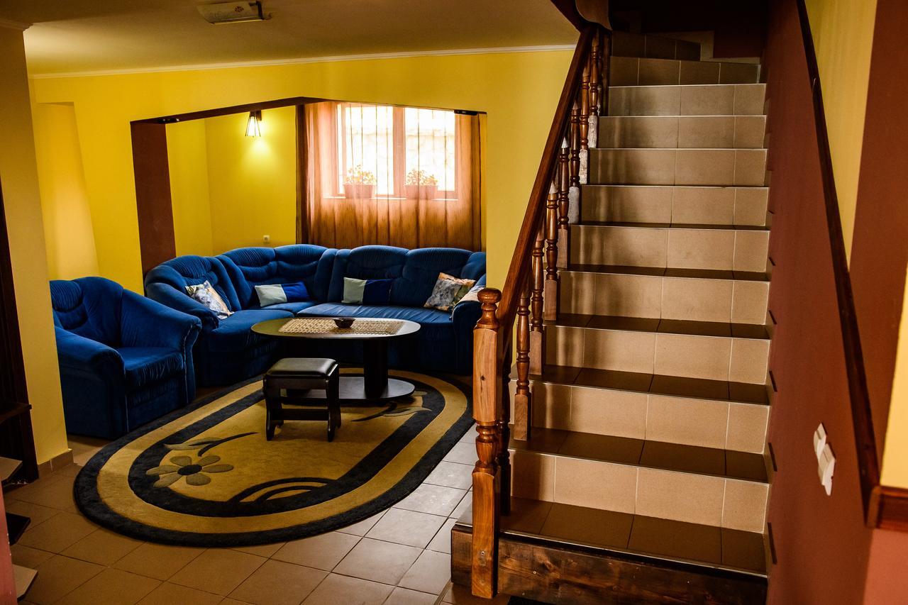 Piatra Rancii Hotel Ranca Exterior photo