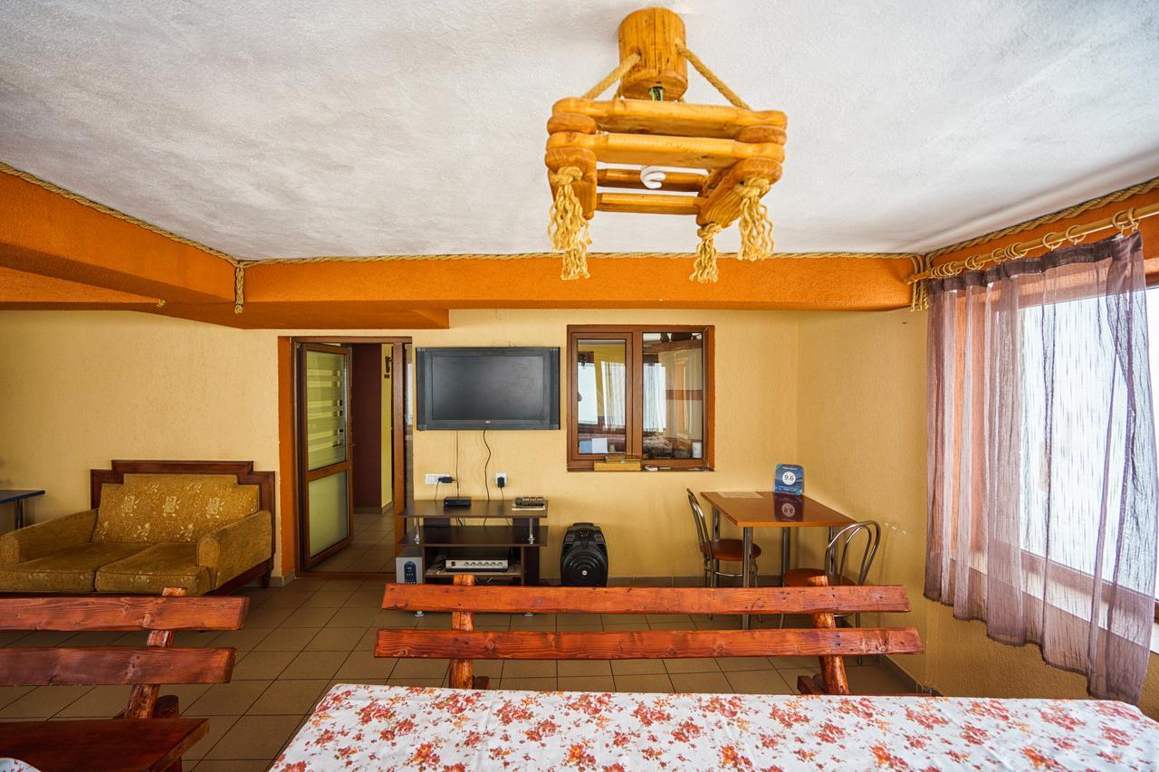 Piatra Rancii Hotel Ranca Exterior photo